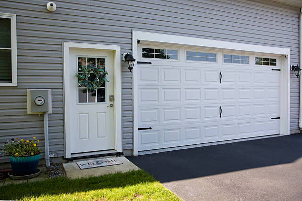 24/7 Emergency Garage Door Roller Replacement experts in Lewisville, NC